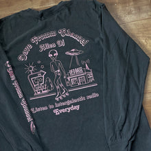 画像をギャラリービューアに読み込む, Alien Town Long Sleeve Tee