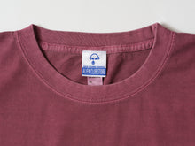 画像をギャラリービューアに読み込む, New!! Alien Town drive-in theater T-Shirt

