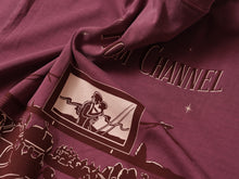 画像をギャラリービューアに読み込む, New!! Alien Town drive-in theater T-Shirt

